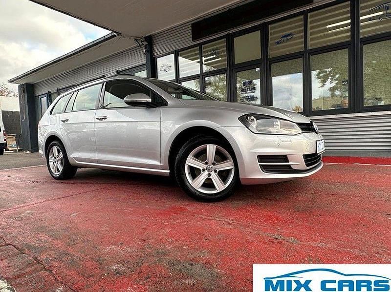 Silber Gebraucht 2014 VW Golf VII Kombi | 6.470 € (Fairer Preis) - Bild 1/3