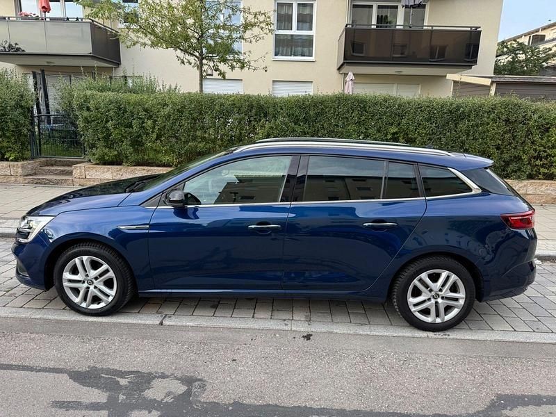 Blau Gebraucht 2020 Renault Mégane GrandTour LIMITED Kombi | 14.000 € (Fairer Preis) - Bild 1/4