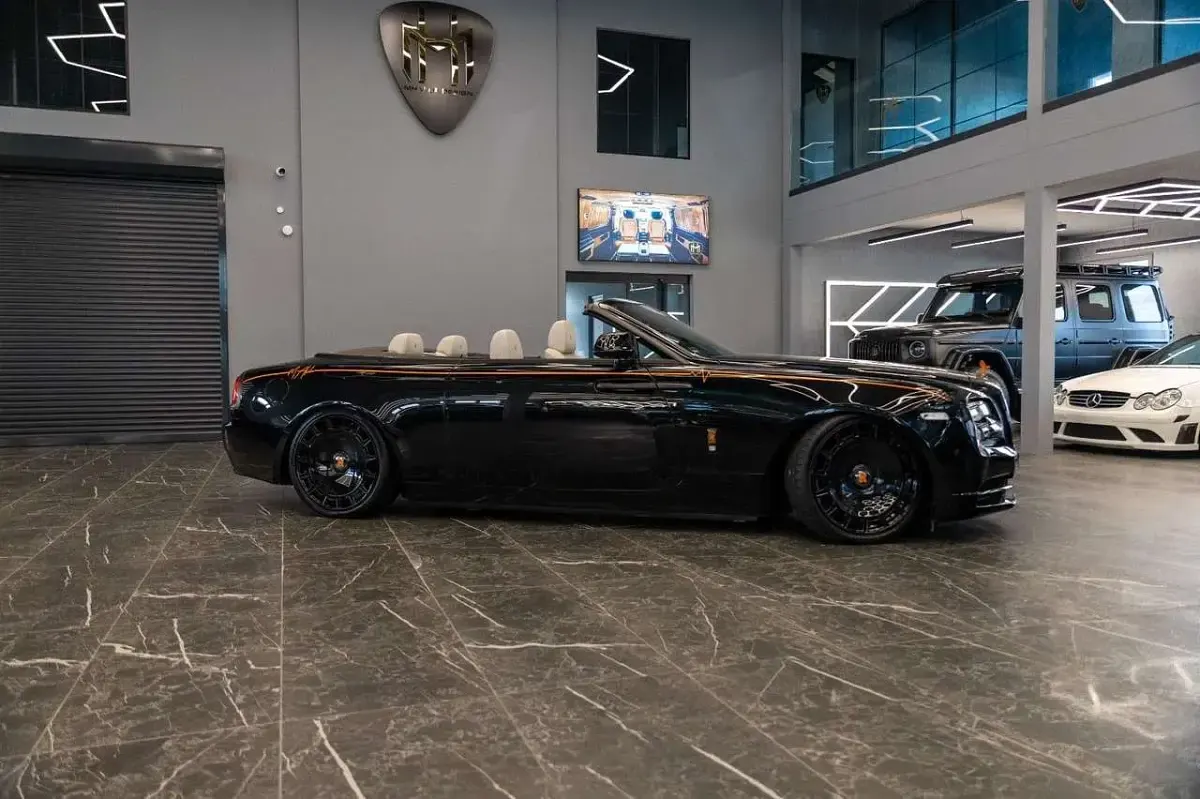 Gebraucht Rolls Royce Dawn 571 PS (419 kW) 2018 Schwarz Cabrio