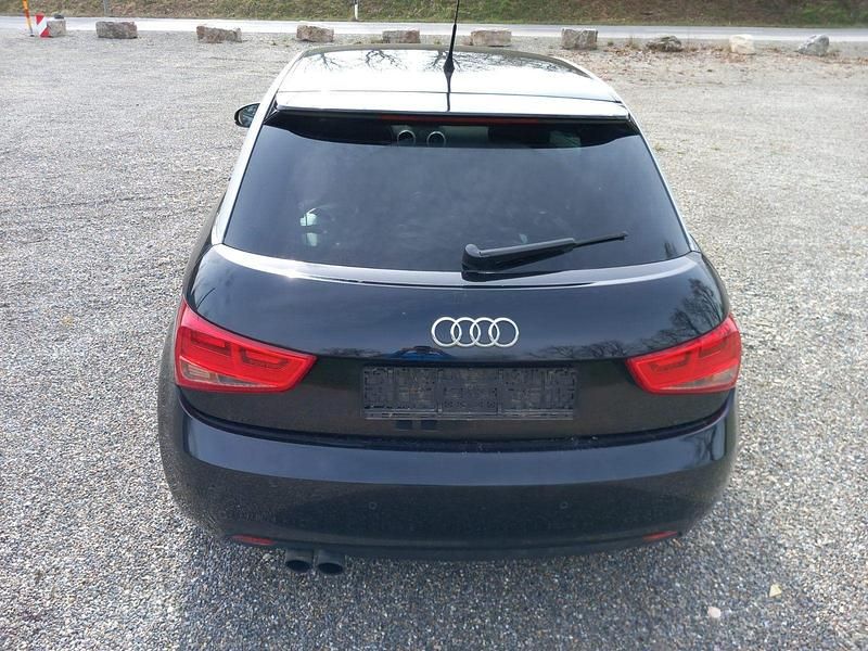 Gebraucht Audi A1 122 PS (89 kW) 2010 Schwarz Kleinwagen