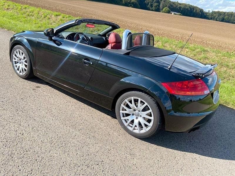 Schwarz Gebraucht 2008 Audi TT Roadster Sport Cabrio | 6.950 € (Guter Preis) - Bild 1/4