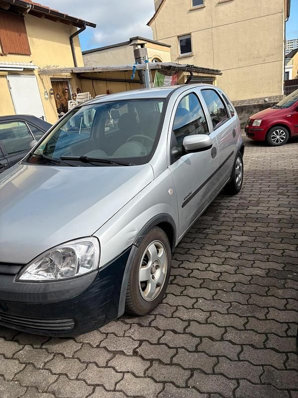 Gebraucht Opel Corsa 75 PS (55 kW) 2001 Silber Kleinwagen