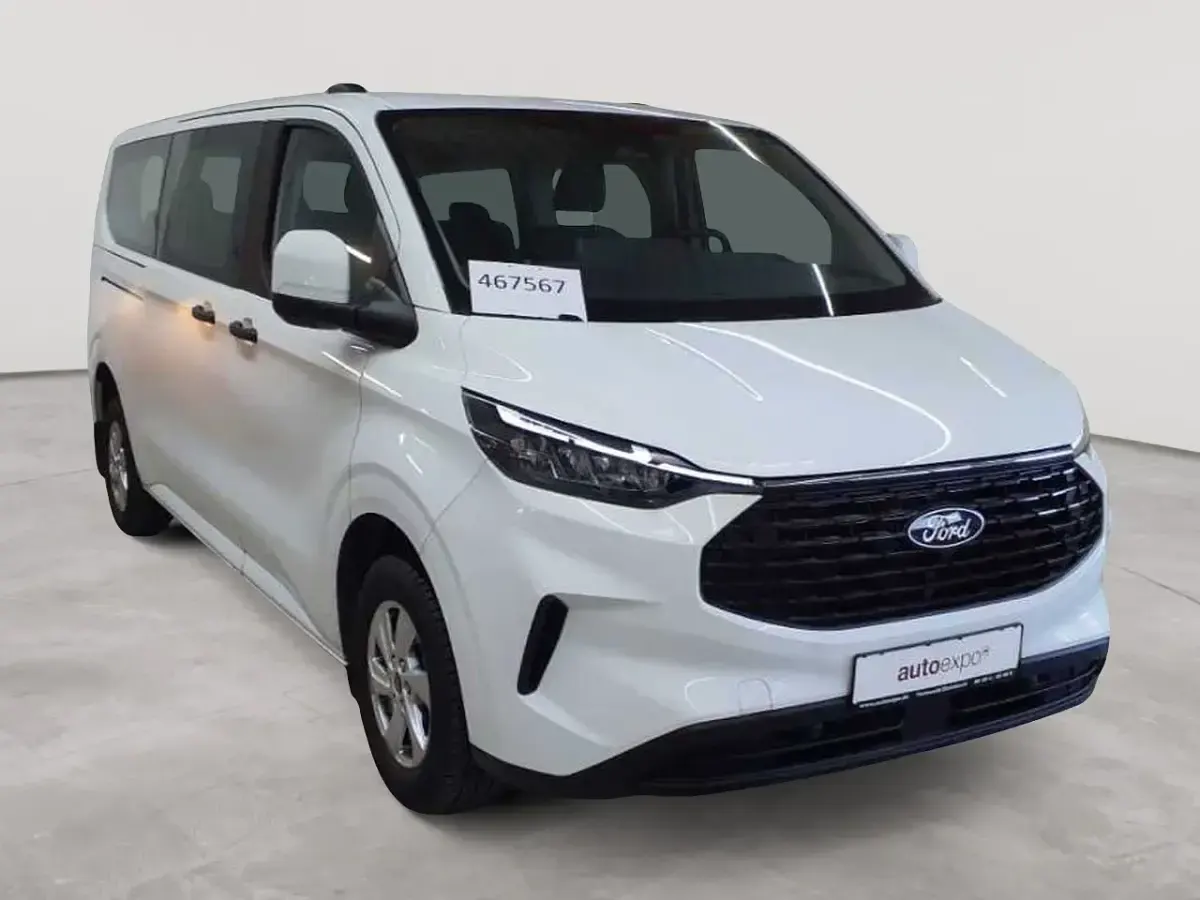 Gebraucht Ford Tourneo Trend 136 PS (100 kW) 2024 Van / Kleinbus