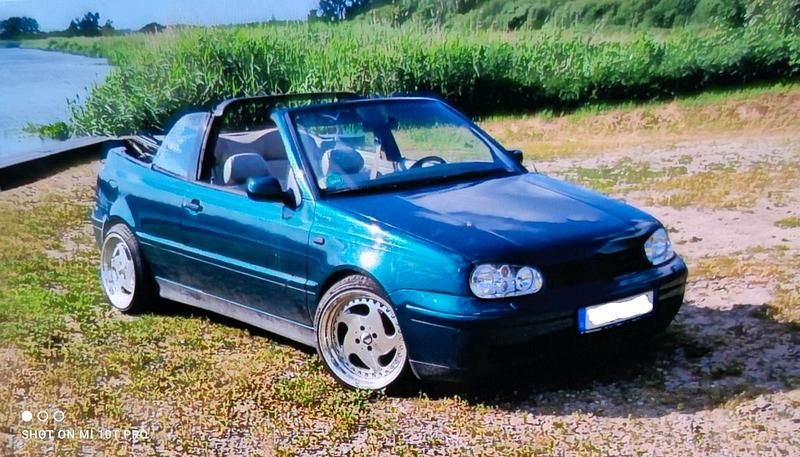 Grün Gebraucht 2001 VW Golf Cabriolet Cabrio | 2.000 € (Guter Preis) - Bild 1/3