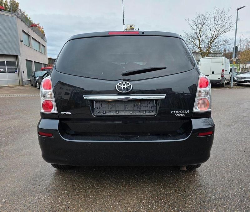 Gebraucht Toyota Corolla Verso Team 129 PS (94 kW) 2008 Schwarz Van / Kleinbus