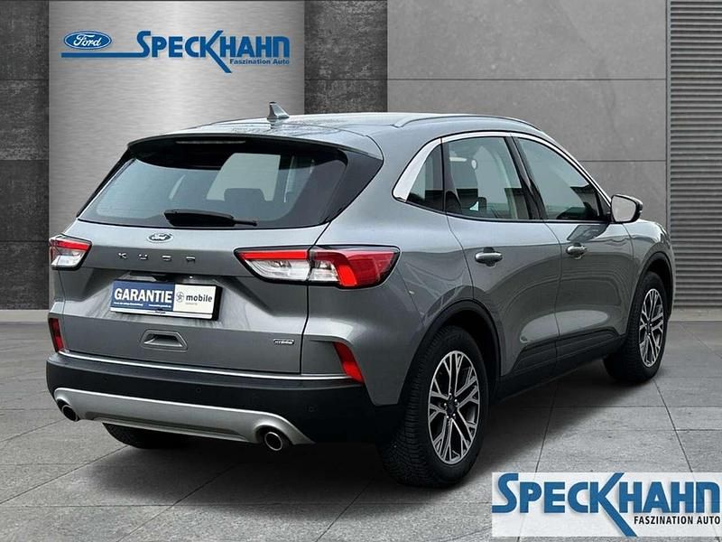Gebraucht Ford Kuga Titanium 224 PS (164 kW) 2021 Solarsilbermetallic SUV