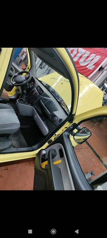 Gebraucht Fiat Doblò 75 PS (55 kW) 2006 Gelb Van / Kleinbus