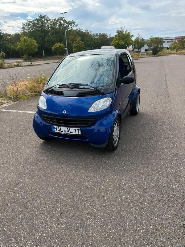 Blau Gebraucht 1999 Smart ForTwo Coupé Kleinwagen | 1.300 € (Guter Preis) - Bild 1/4