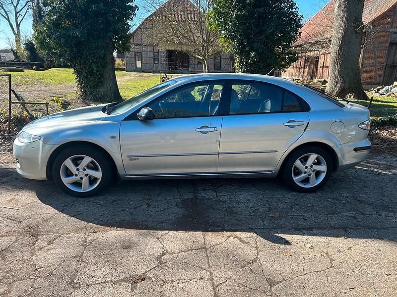 Second-hand Mazda 6 120 CP (88 kW) 2003 Argintiu Berlinǎ