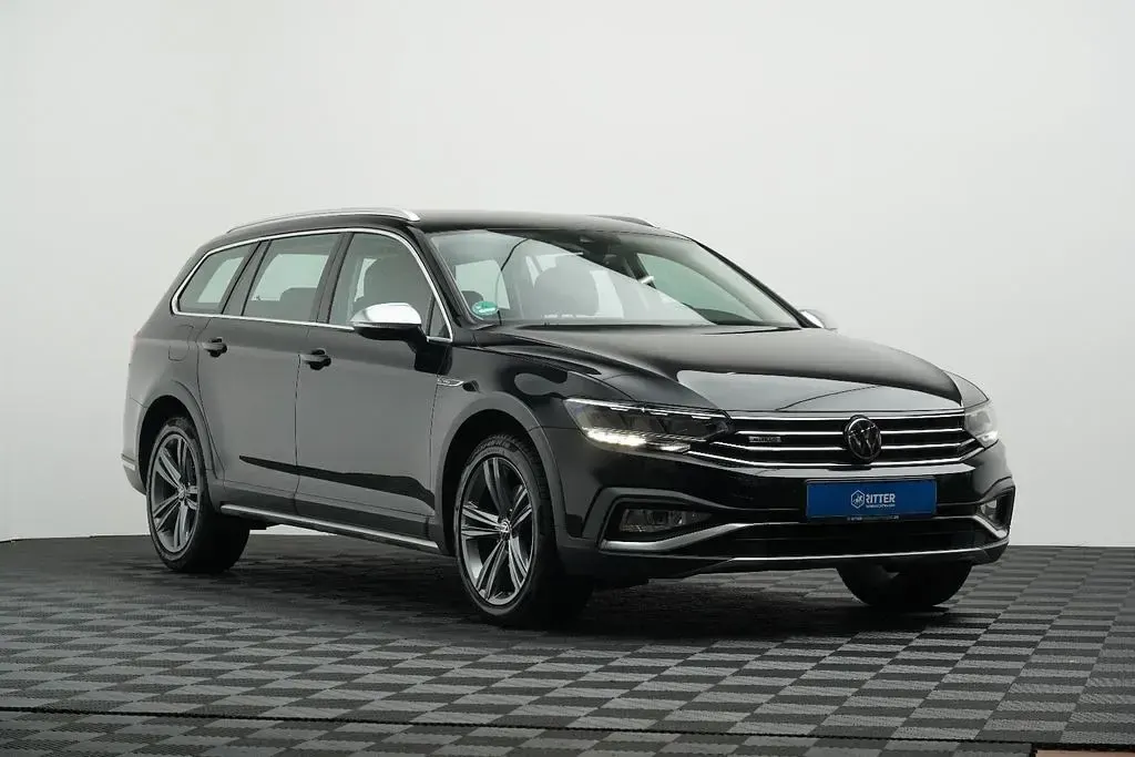 Gebraucht VW Passat Alltrack 190 PS (139 kW) 2020 Schwarz Kombi