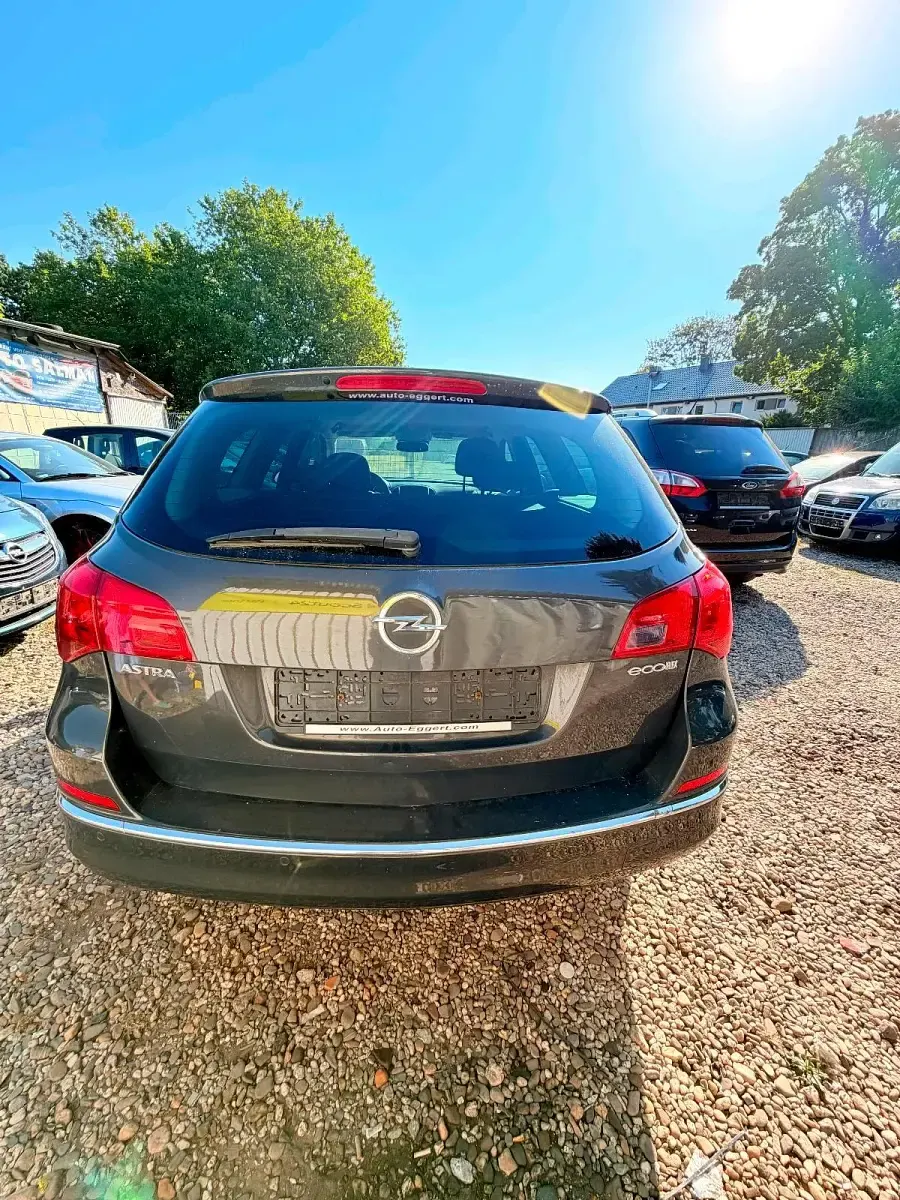 Gebraucht Opel Astra Style 110 PS (80 kW) 2016 Grau Kombi