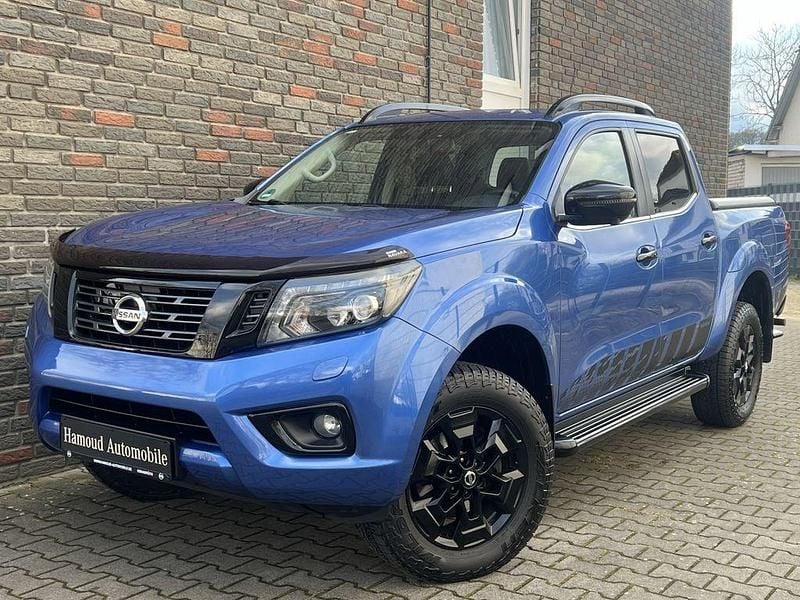 Electric blue (m) Gebraucht 2020 Nissan Navara N-Guard Abholung | 36.990 € (Teuer) - Bild 1/4