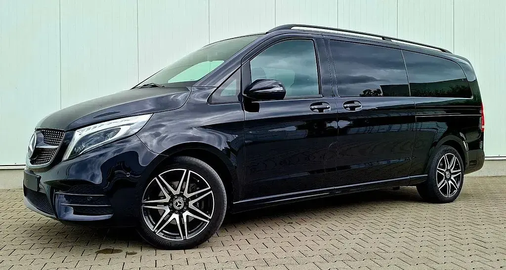 Gebraucht Mercedes V300 AMG 237 PS (174 kW) 2021 Schwarz Van / Kleinbus