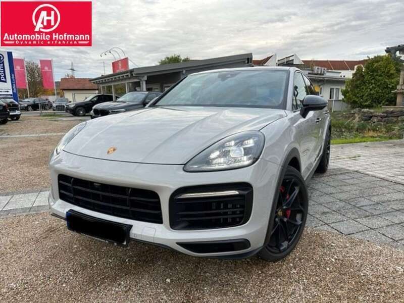Grau Gebraucht 2023 Porsche Cayenne GTS SUV | 134.990 € - Bild 1/4