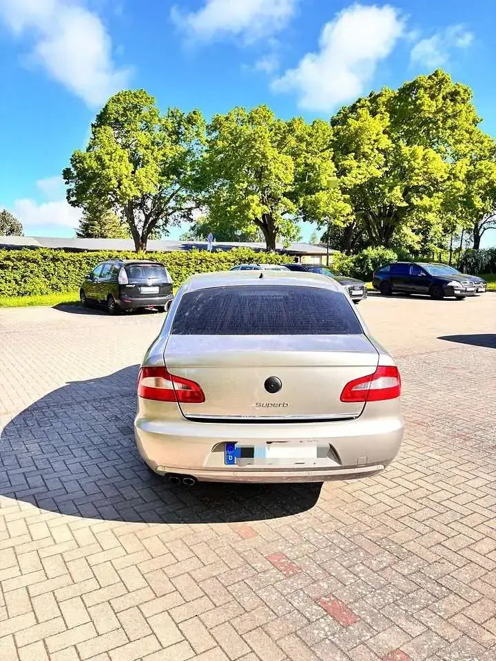 Gebraucht Skoda Superb Elegance 160 PS (117 kW) 2008 Limousine