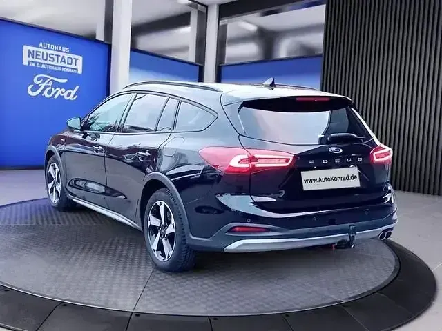Second-hand Ford Focus Active 116 CP (85 kW) 2025 Negru Break
