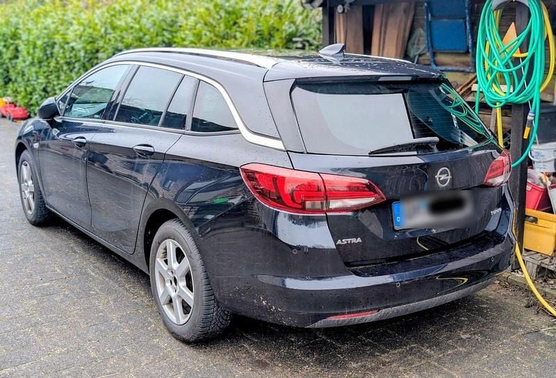 Gebraucht Opel Astra Ultimate 150 PS (110 kW) 2017 Blau Kombi