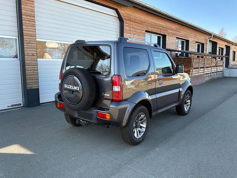 Gebraucht Suzuki Jimny Style 86 PS (63 kW) 2018 Grau SUV
