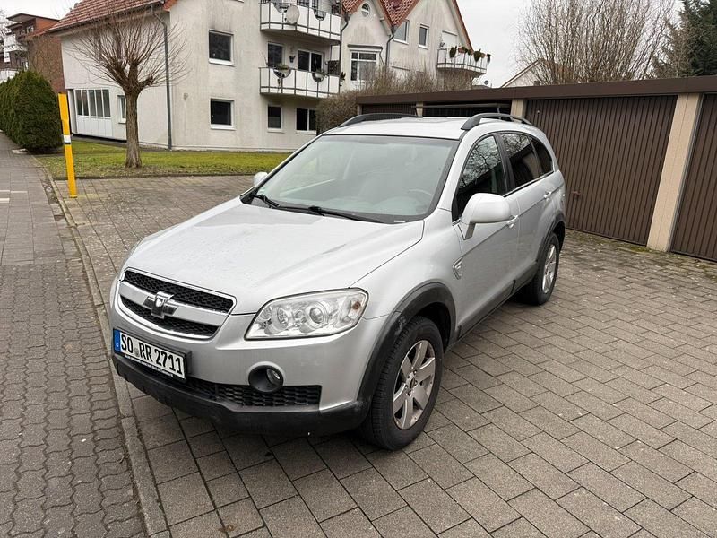 Gebraucht Chevrolet Captiva 136 PS (100 kW) 2010 Silber SUV