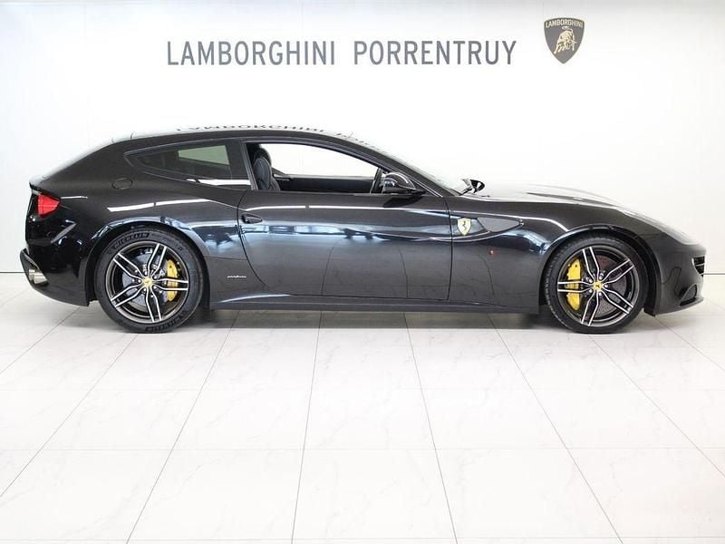 Second-hand Ferrari FF 659 CP (484 kW) 2015 Negru Break
