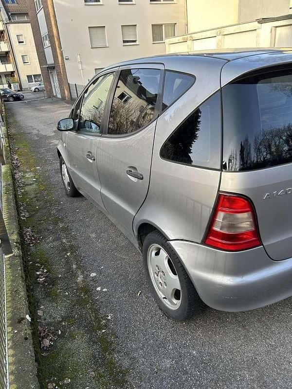 Gebraucht Mercedes A140 Elegance 82 PS (60 kW) 1999 Silber Kleinwagen