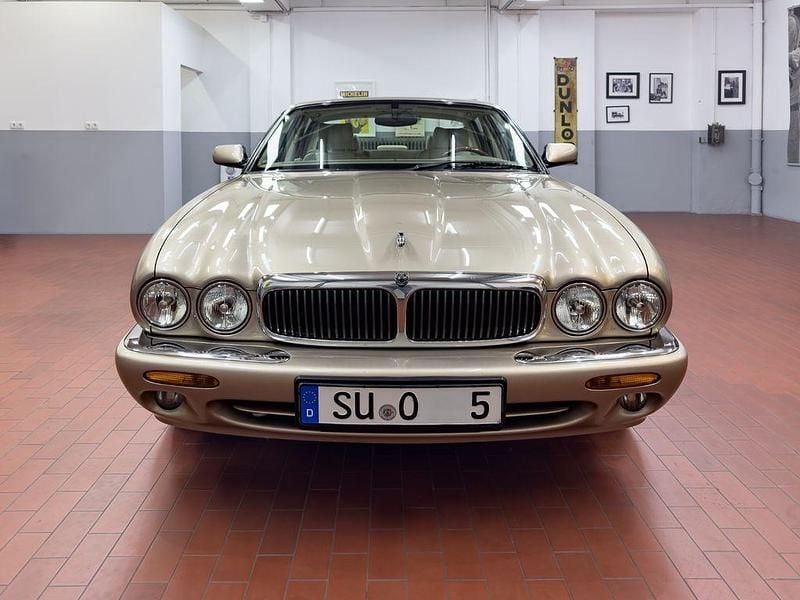 Gebraucht Jaguar XJ 237 PS (174 kW) 1998 Gold Limousine