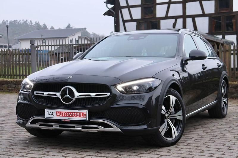 Gebraucht Mercedes C220 200 PS (147 kW) 2022 Grau Limousine