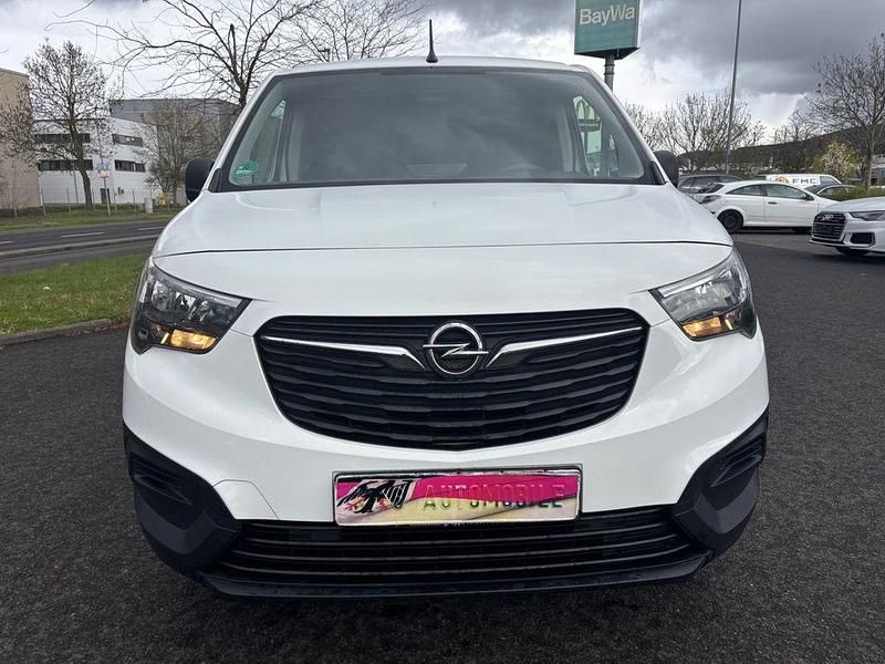 Gebraucht Opel Combo Edition 102 PS (75 kW) 2022 Weiß Van / Kleinbus
