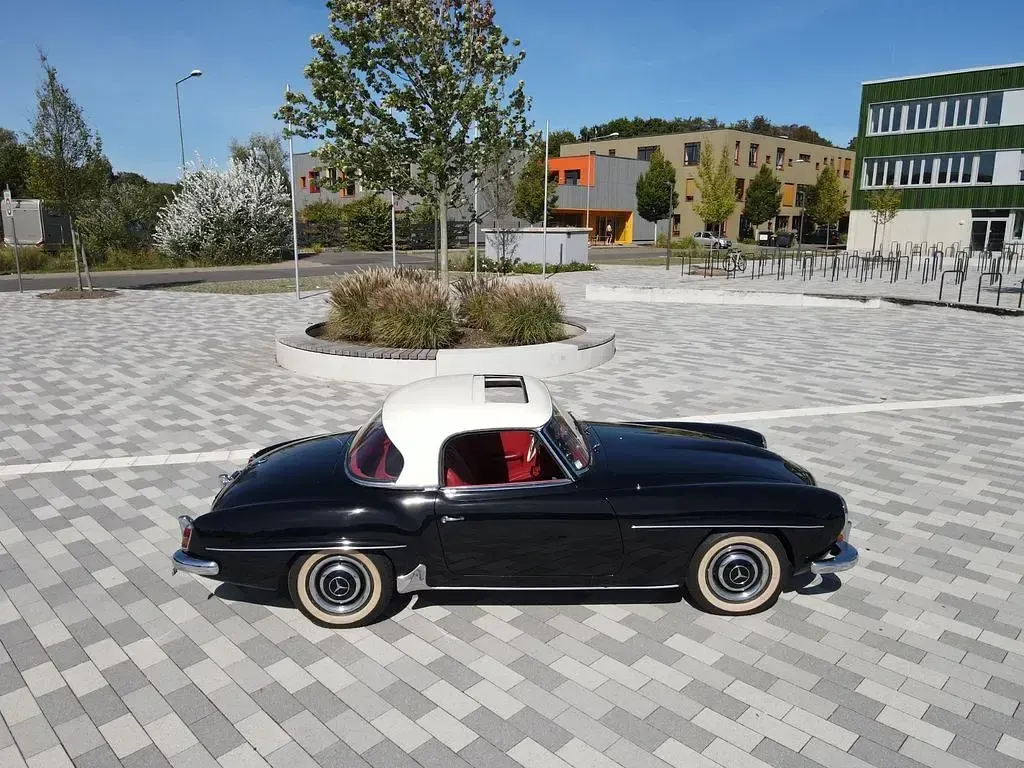 Gebraucht Mercedes 190 105 PS (77 kW) 1963 Schwarz Limousine
