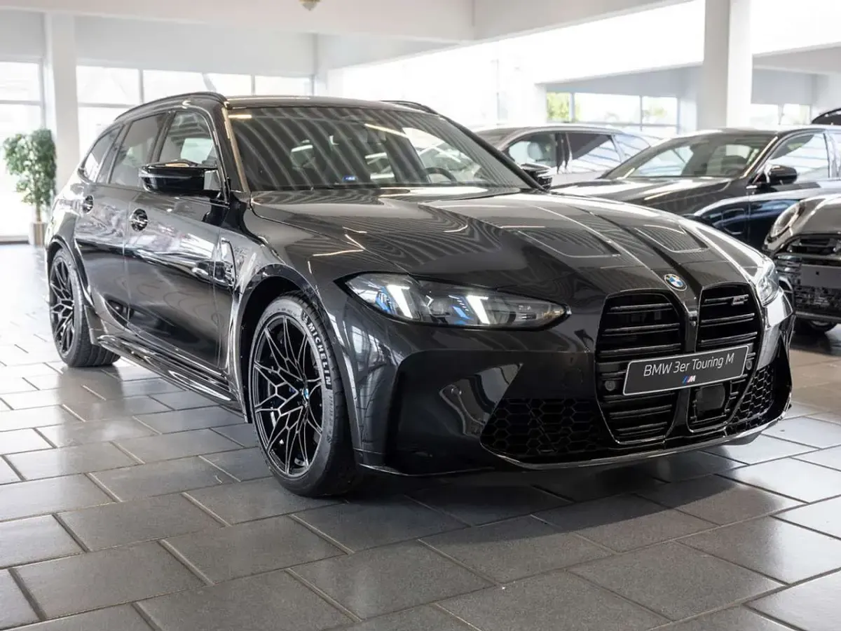Neu BMW M3 Competition Edition 530 PS (389 kW) 2026 Schwarz Kombi