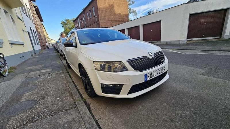 Gebraucht Skoda Octavia RS 184 PS (135 kW) 2014 Weiß Kombi