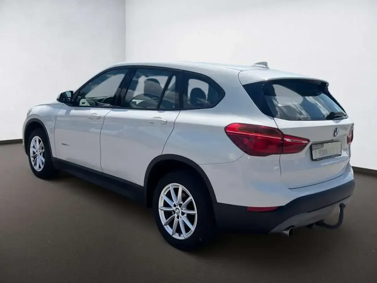 Gebraucht BMW X1 Advantage 150 PS (110 kW) 2017 Weiss alpinweiss iii SUV