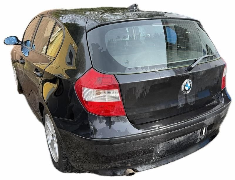 Gebraucht BMW 116 116 PS (85 kW) 2006 Schwarz Kleinwagen