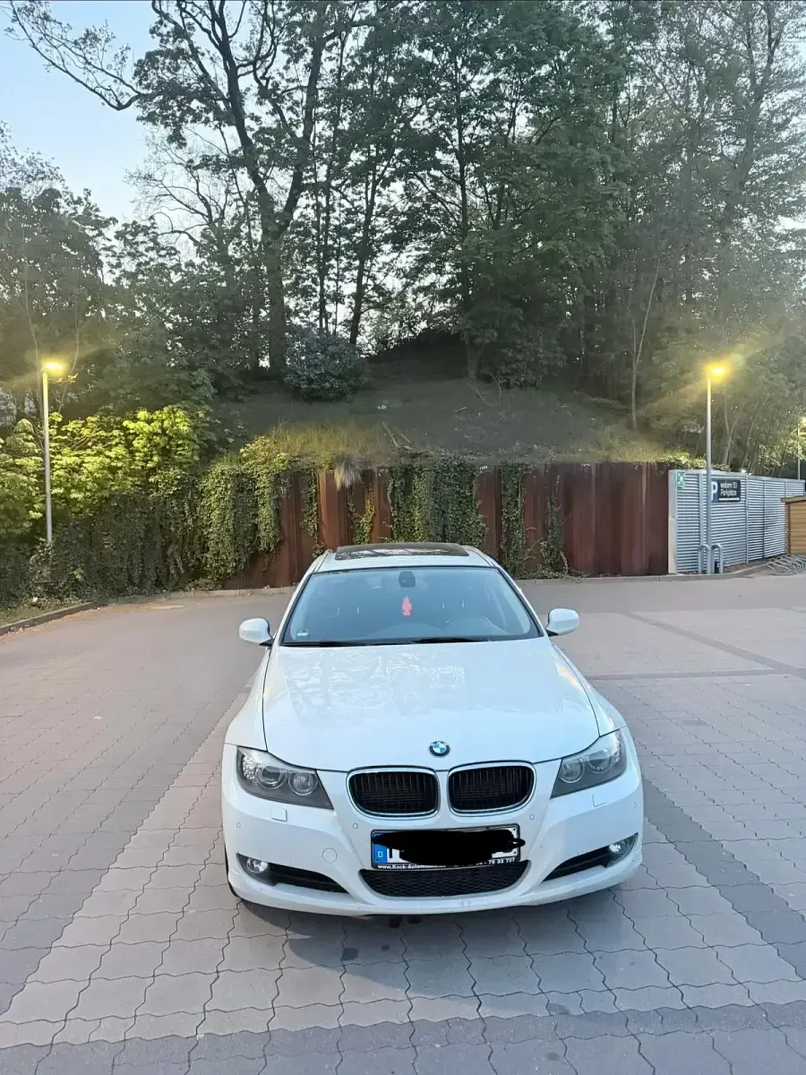 Usata BMW 320 184 CV (135 kW) 2012 Bianco Station wagon