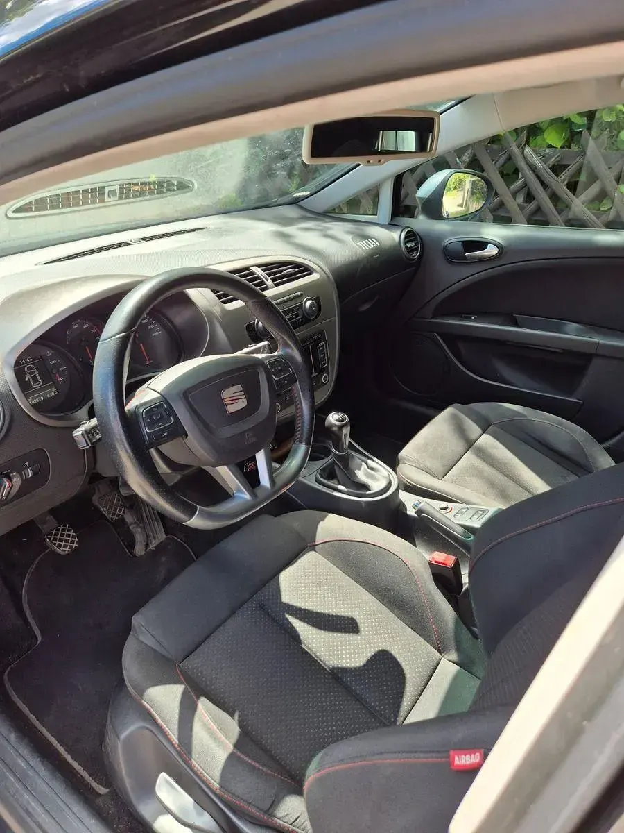 Gebraucht Seat Leon FR 125 PS (91 kW) 2012 Schwarz Limousine