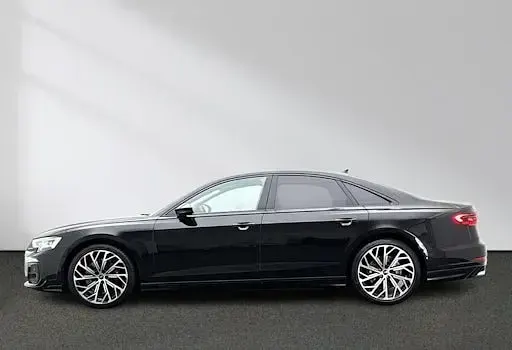 Gebraucht Audi S8 Ambiente 571 PS (419 kW) 2023 Schwarz Limousine