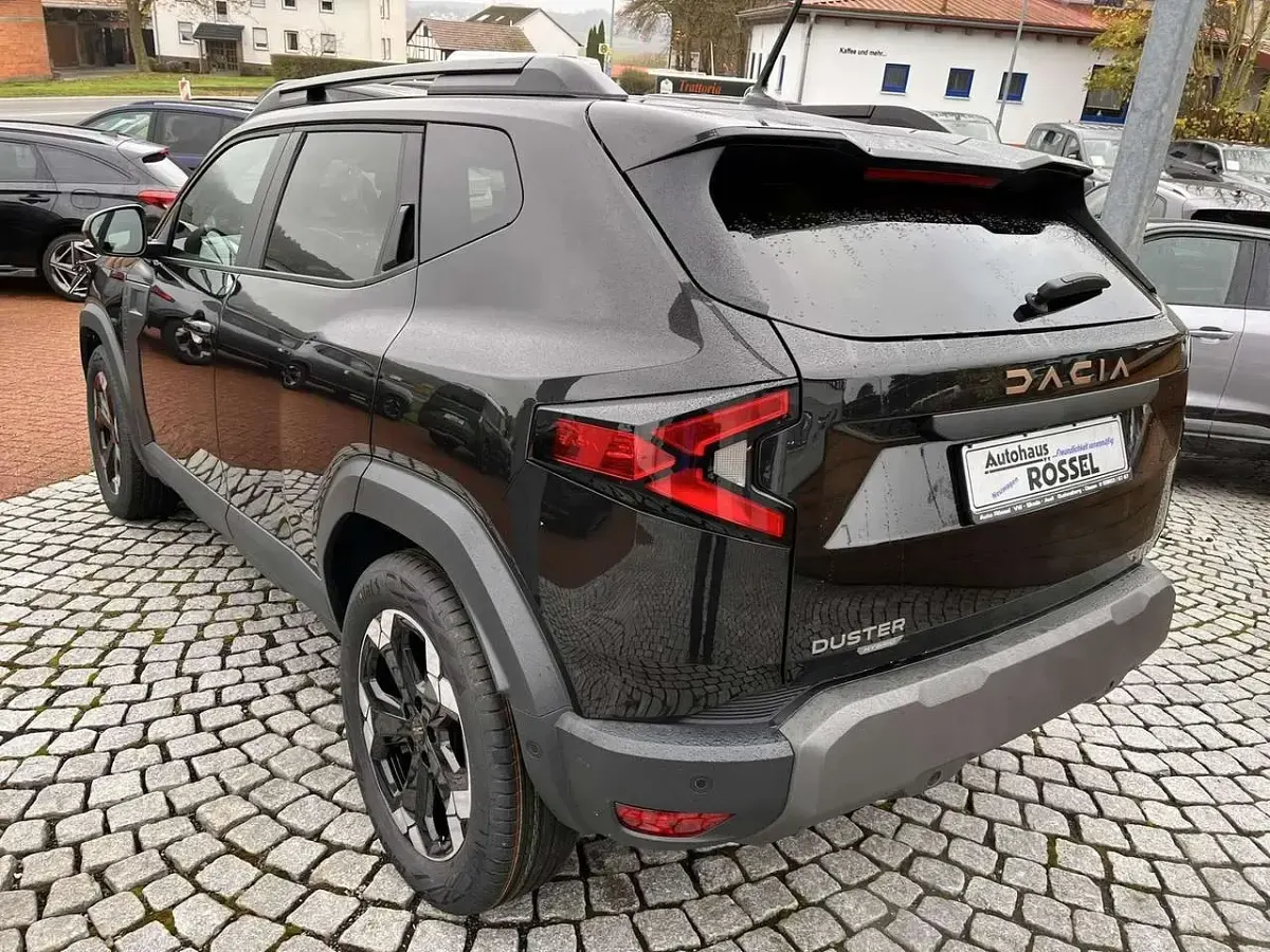 Neu Dacia Duster Extreme 141 PS (103 kW) 2025 Schwarz SUV