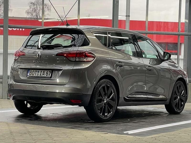 Grau Gebraucht 2019 Renault Scénic IV LIMITED Van / Kleinbus | 13.950 € (Fairer Preis) - Bild 1/4
