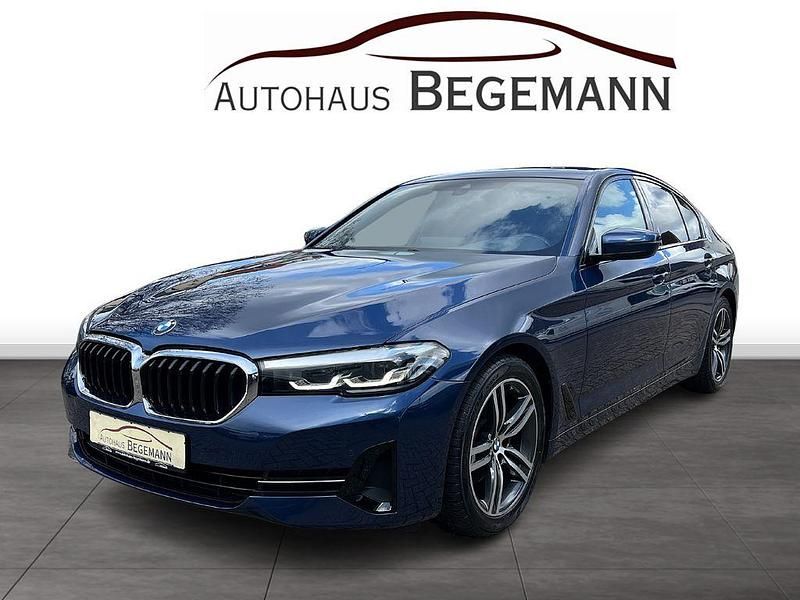 Gebraucht BMW 520 Performance 190 PS (139 kW) 2022 Blau Limousine