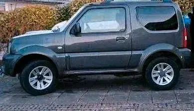 Second-hand Suzuki Jimny 86 CP (63 kW) 2014 Gri SUV