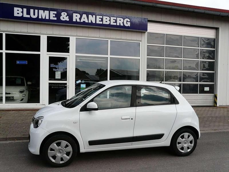 Weiß Gebraucht 2017 Renault Twingo Experience Kleinwagen | 6.490 € (Fairer Preis) - Bild 1/4
