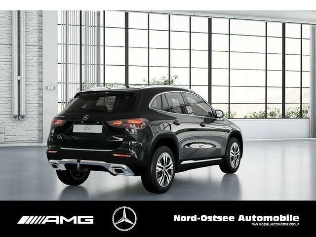 Usata Mercedes GLA200 Progressive 163 CV (119 kW) 2024 Andere farbe SUV