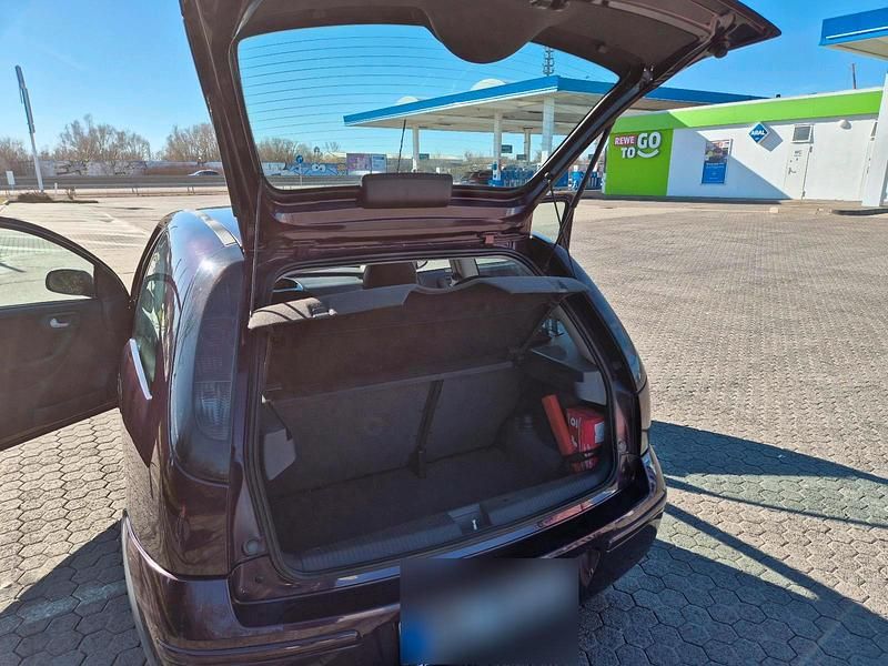 Usata Opel Corsa 75 CV (55 kW) 2006 Grigio Utilitaria