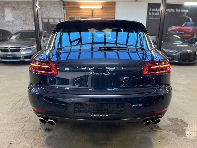 Gebraucht Porsche Macan S 258 PS (189 kW) 2015 Blau SUV