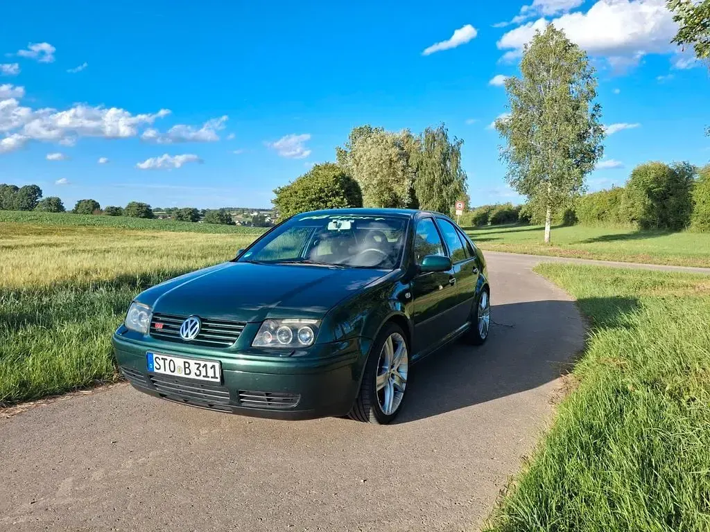 Gebraucht VW Bora Highline 116 PS (85 kW) 2000 Grün Limousine