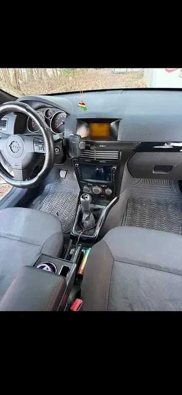 Gebraucht Opel Astra 105 PS (77 kW) 2005 Silber Limousine
