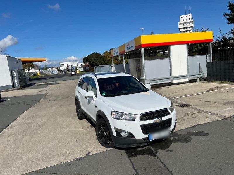 Gebraucht Chevrolet Captiva 184 PS (135 kW) 2012 Weiß SUV