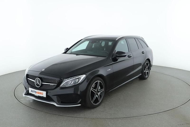 Schwarz Gebraucht 2017 Mercedes C43 AMG AMG Kombi | 29.240 € (Fairer Preis) - Bild 1/3