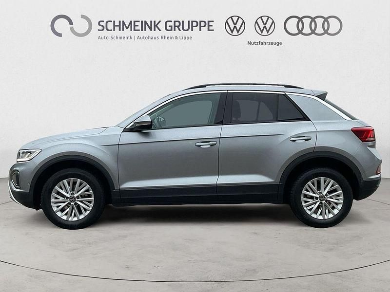 Gebraucht VW T-Roc Life 110 PS (80 kW) 2022 Pyrit silber metallic SUV