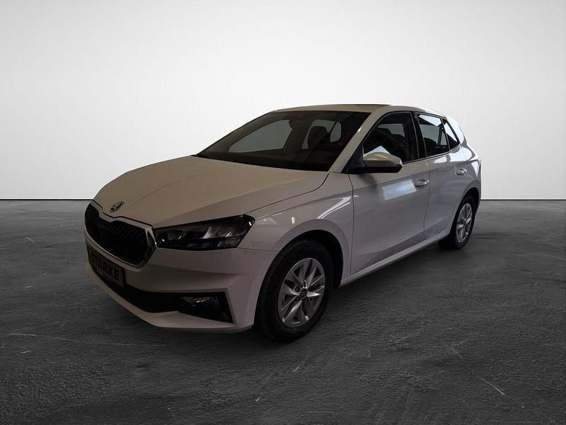 Gebraucht Skoda Fabia Selection 95 PS (69 kW) 2025 Moonweiß perleffekt Kleinwagen